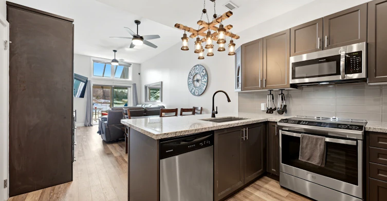 501-80 Horseshoe Boulevard, Oro-Medonte, ON, L4M 4Y8 - 7