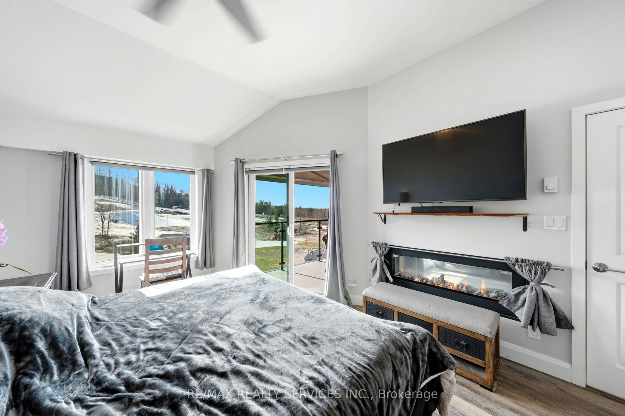501-80 Horseshoe Boulevard, Oro-Medonte, ON, L4M 4Y8 - 11