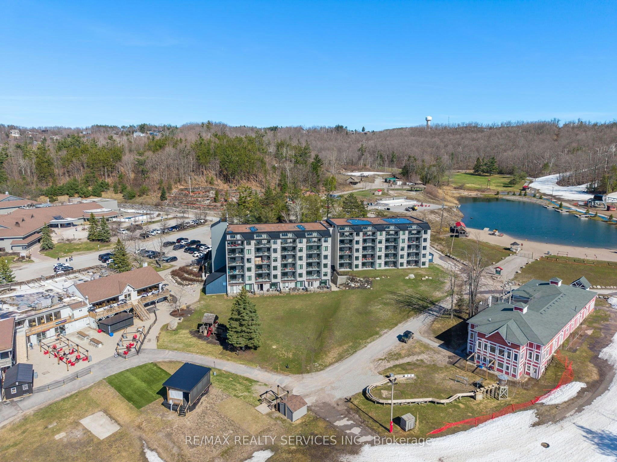 501-80 Horseshoe Boulevard, Oro-Medonte, ON, L4M 4Y8