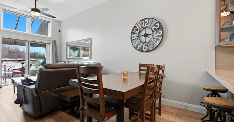 501-80 Horseshoe Boulevard, Oro-Medonte, ON, L4M 4Y8 - 6