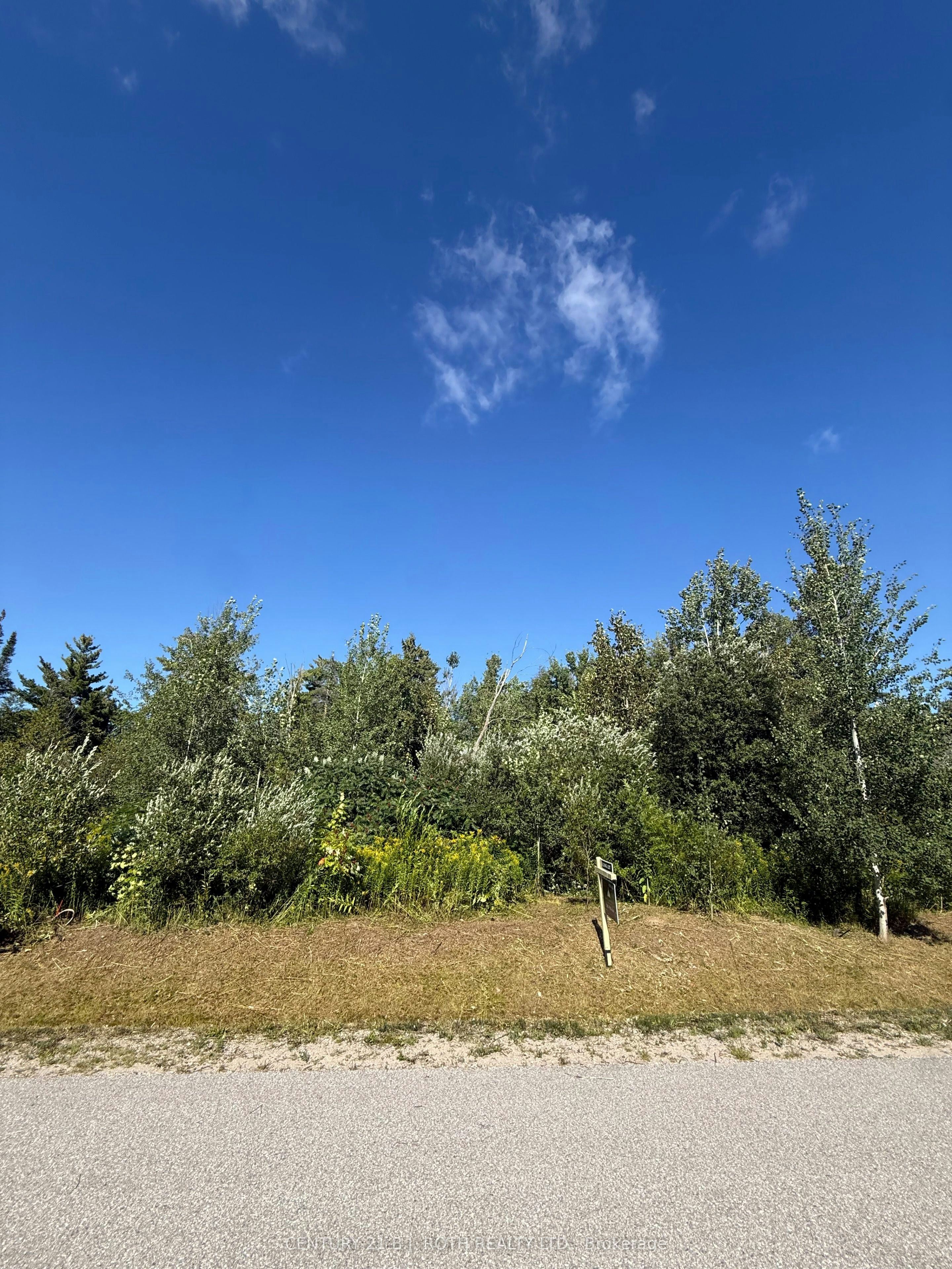 11 Brechin Crescent, Oro-Medonte, ON, L0K 1N0