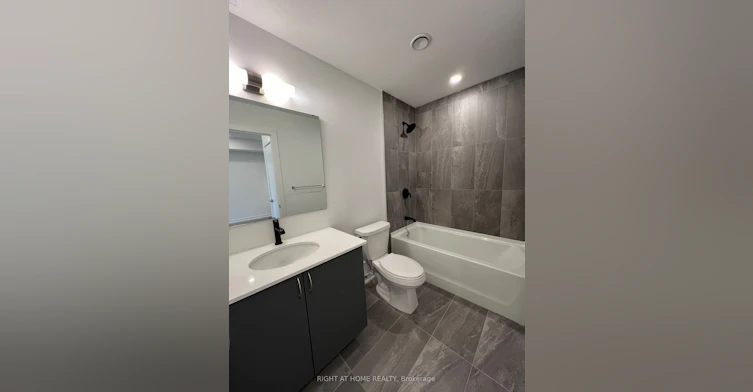 1211-56 Lakeside Terrace, Barrie, ON, L4M 7B9 - 7