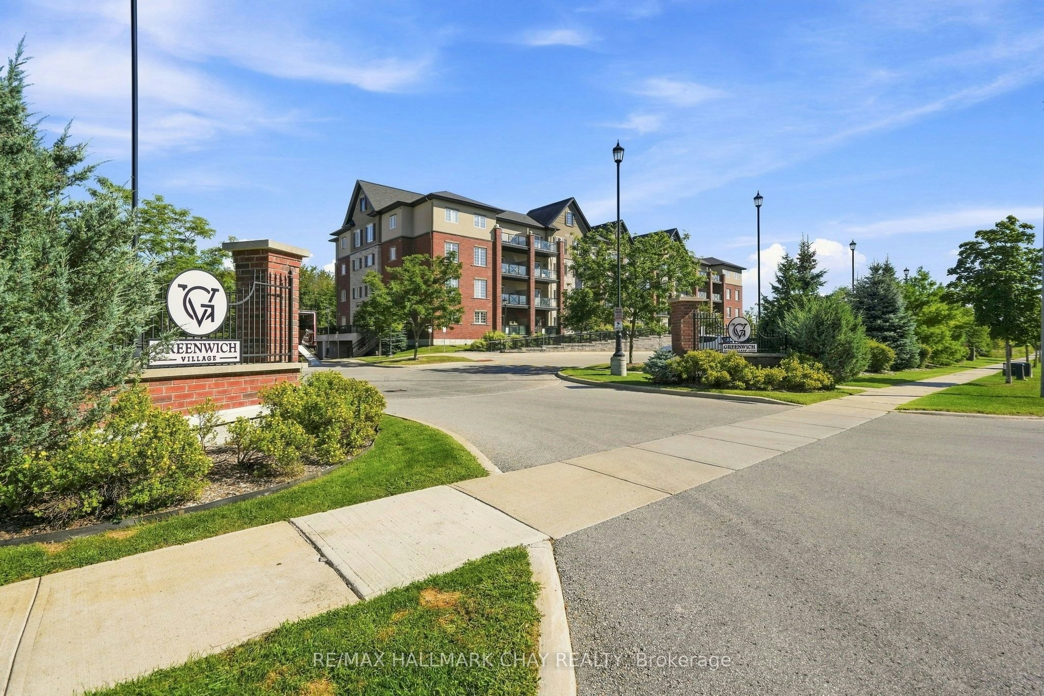 207-5 Greenwich Street, Barrie, ON, L4N 7Y8