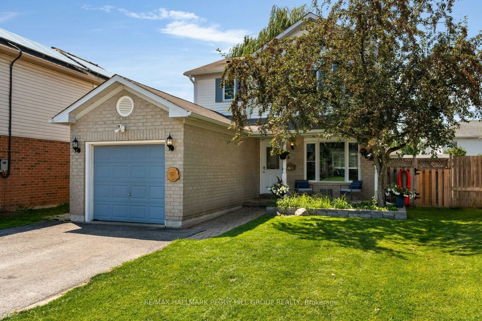 14 Copeman Crescent, Barrie, ON, L4N 8B5