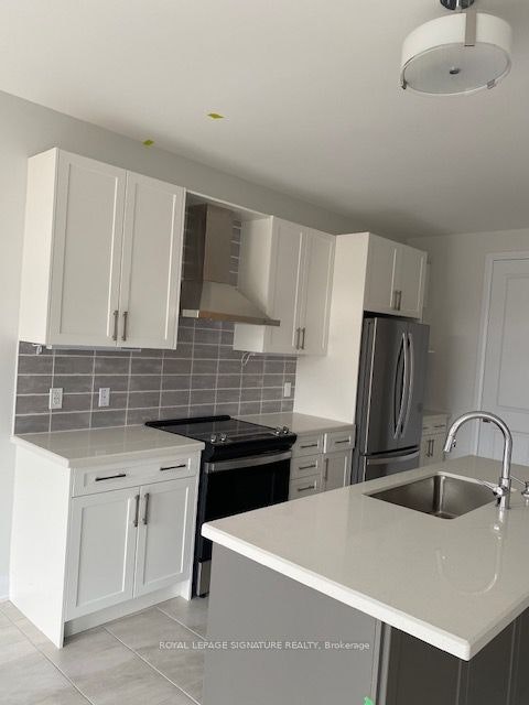 24 Periwinkle Road, Springwater, ON, L0L 1Y3 - 6