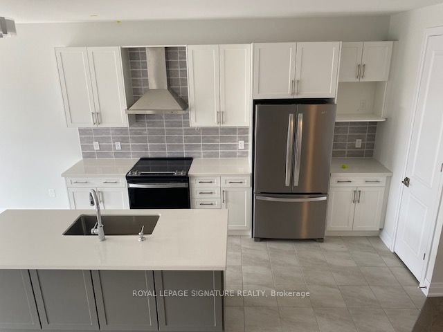 24 Periwinkle Road, Springwater, ON, L0L 1Y3 - 7