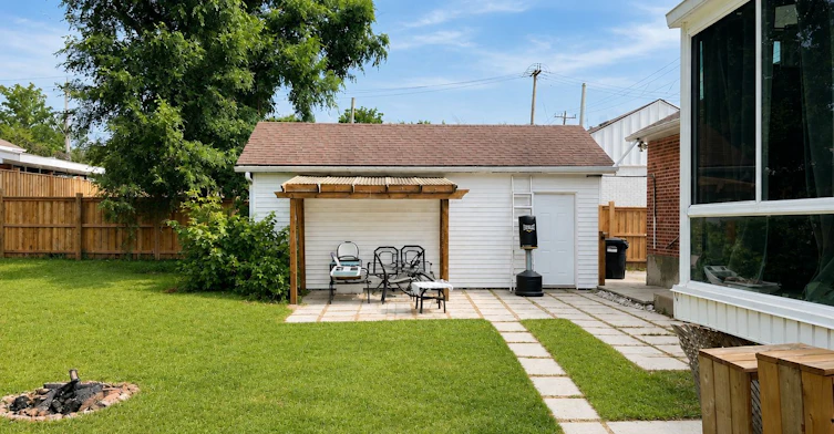193 St Vincent Street, Barrie, ON, L4M 3Z5 - 2