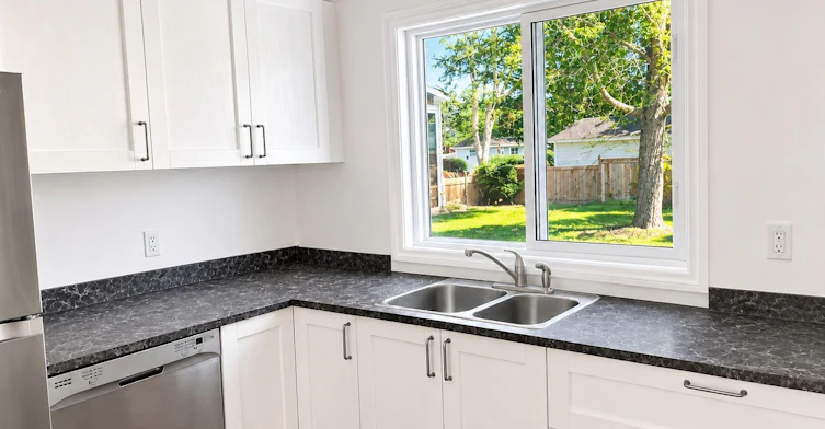 193 St Vincent Street, Barrie, ON, L4M 3Z5 - 7