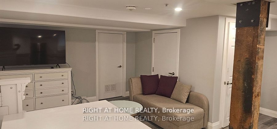 Bsmt-21 Thomson Street, Barrie, ON, L4N 1X4 - 2