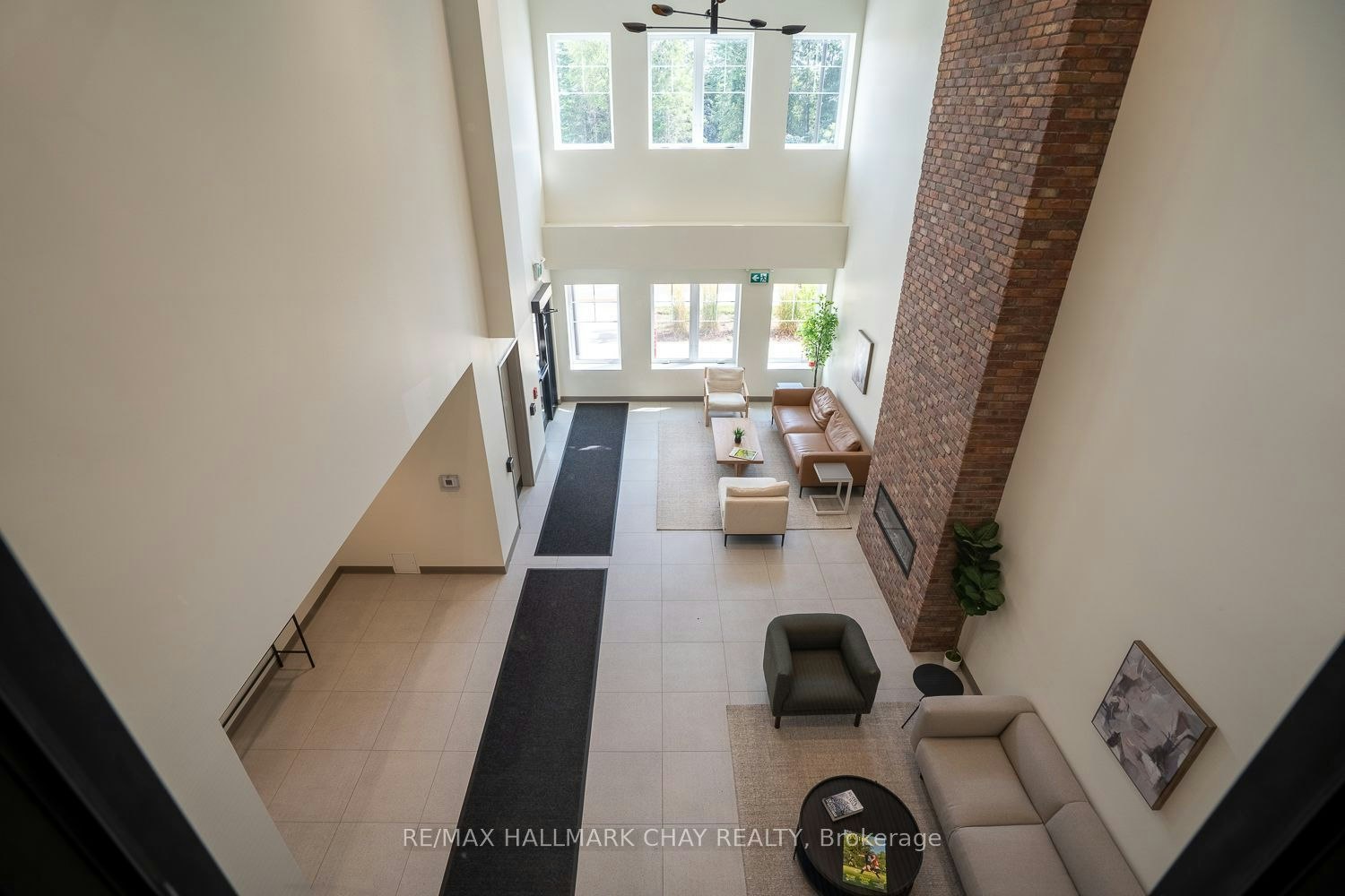 203-121 Mary Street, Clearview, ON, L0M 1G0 - 8