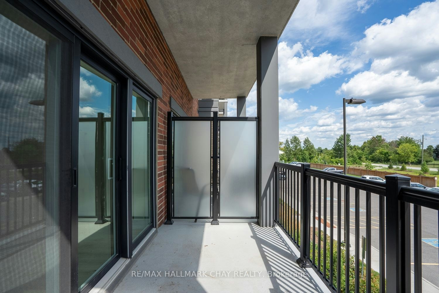 203-121 Mary Street, Clearview, ON, L0M 1G0 - 21