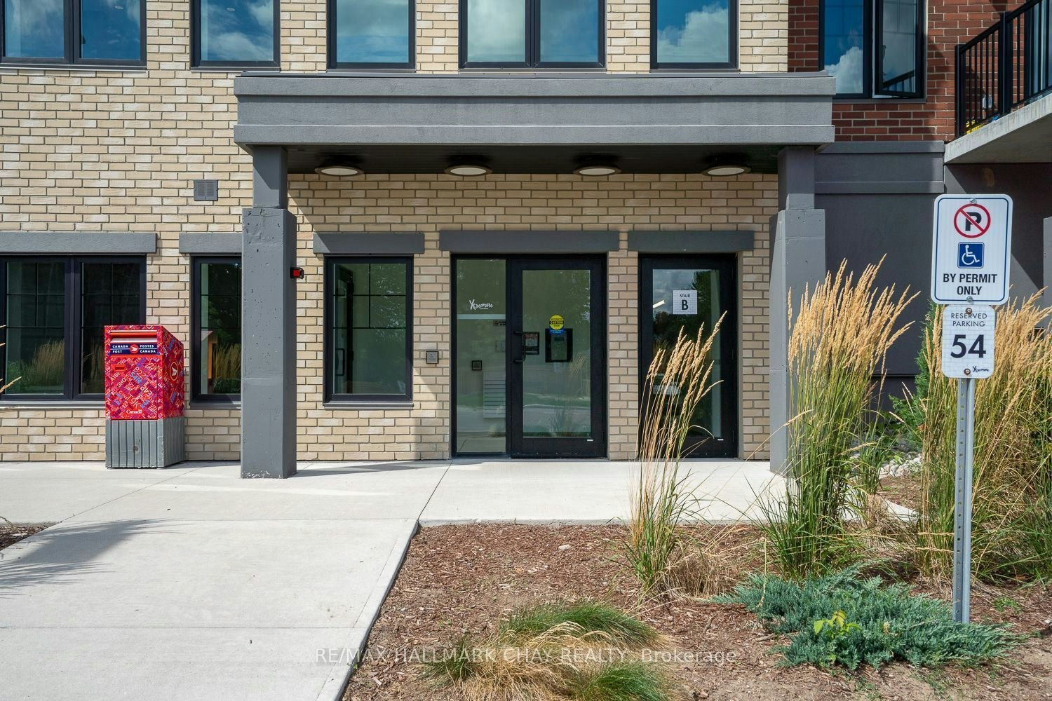 203-121 Mary Street, Clearview, ON, L0M 1G0 - 6