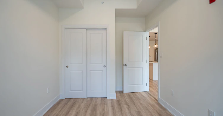 203-121 Mary Street, Clearview, ON, L0M 1G0 - 16