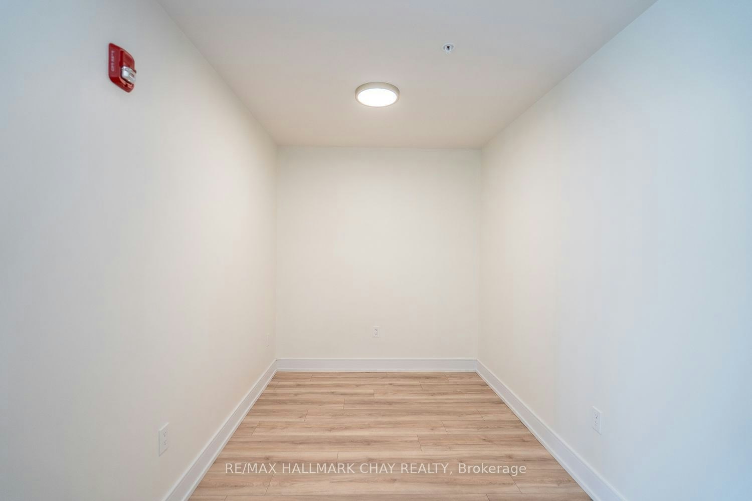 203-121 Mary Street, Clearview, ON, L0M 1G0 - 14
