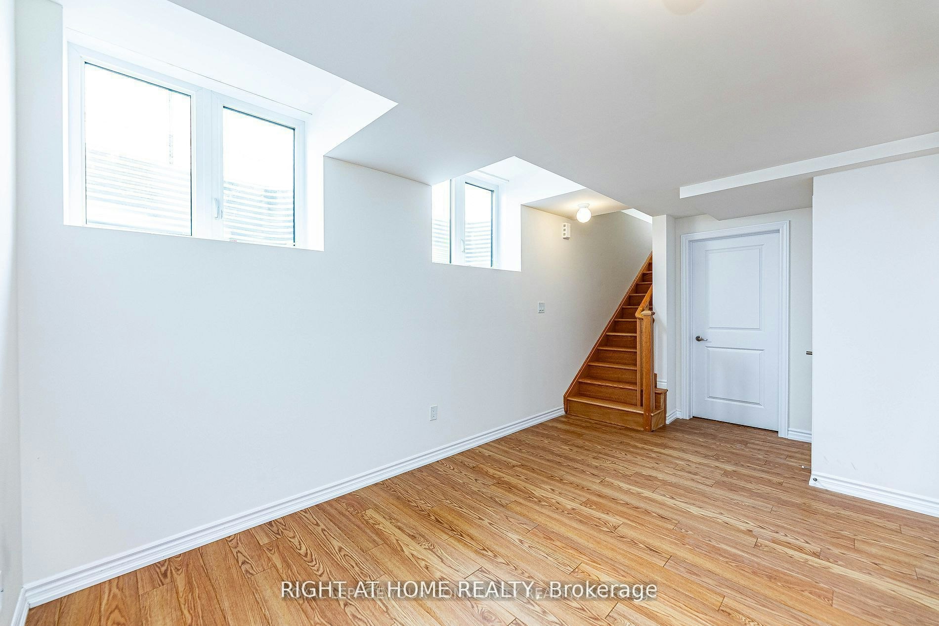 Basement-27 Lincoln Drive, Barrie, ON, L9J 0L8 - 5