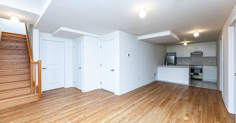 Basement-27 Lincoln Drive, Barrie, ON, L9J 0L8 - 3