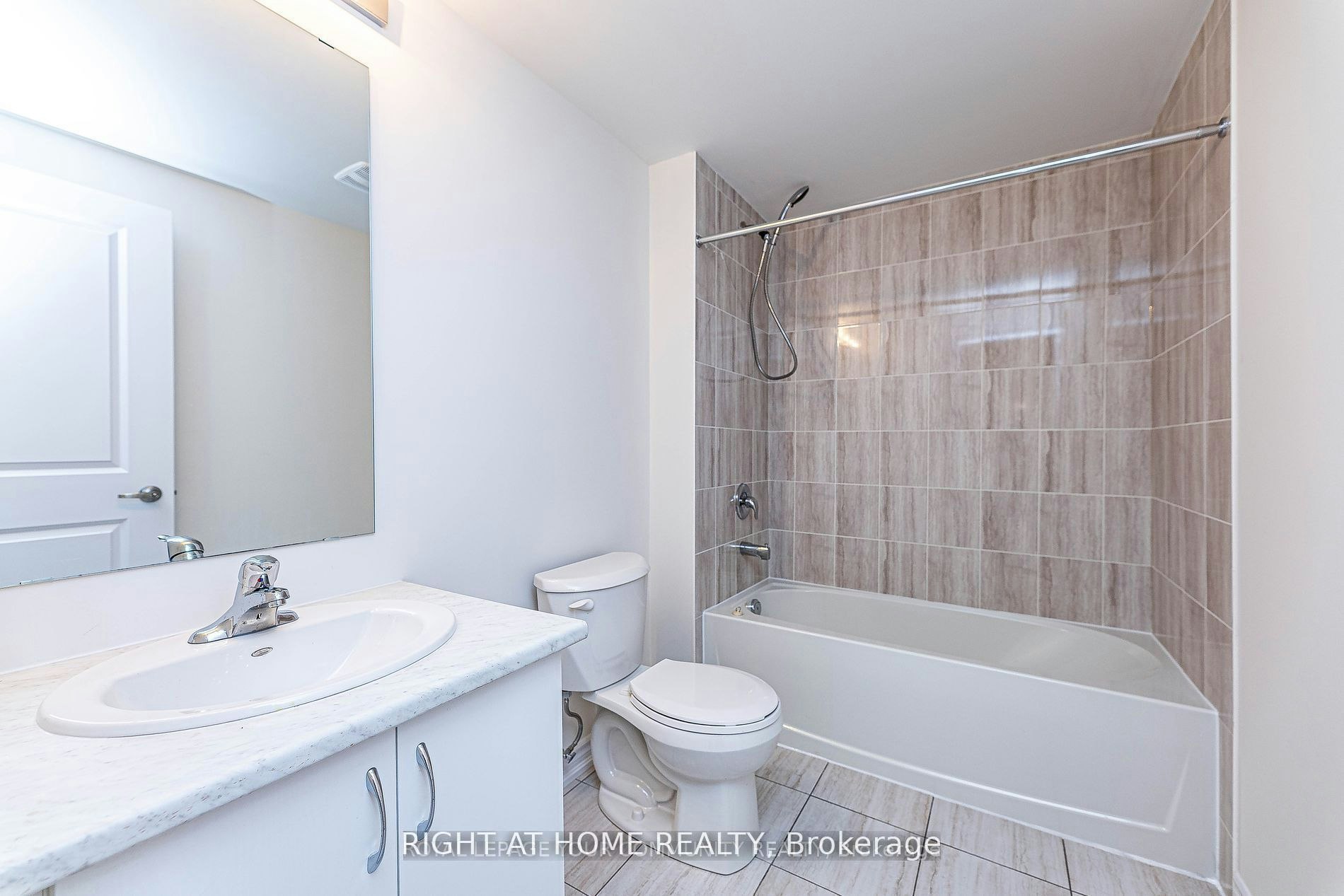 Basement-27 Lincoln Drive, Barrie, ON, L9J 0L8 - 7