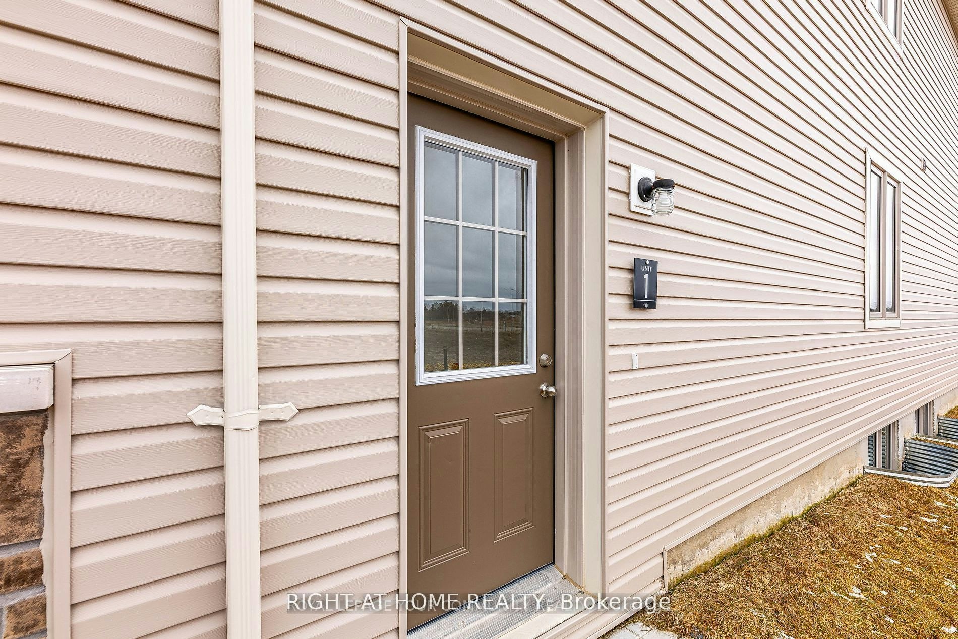 Basement-27 Lincoln Drive, Barrie, ON, L9J 0L8 - 2