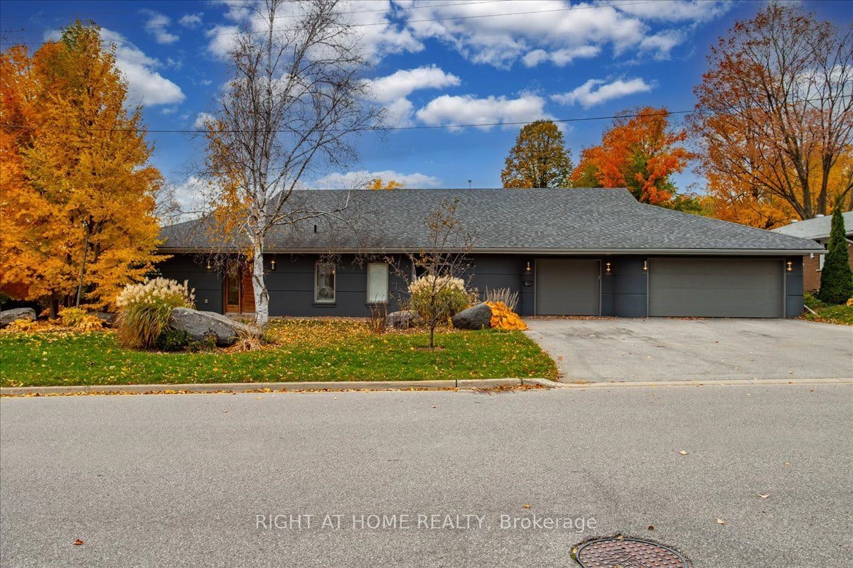 88 Cook Street, Barrie, ON, L4M 4G6