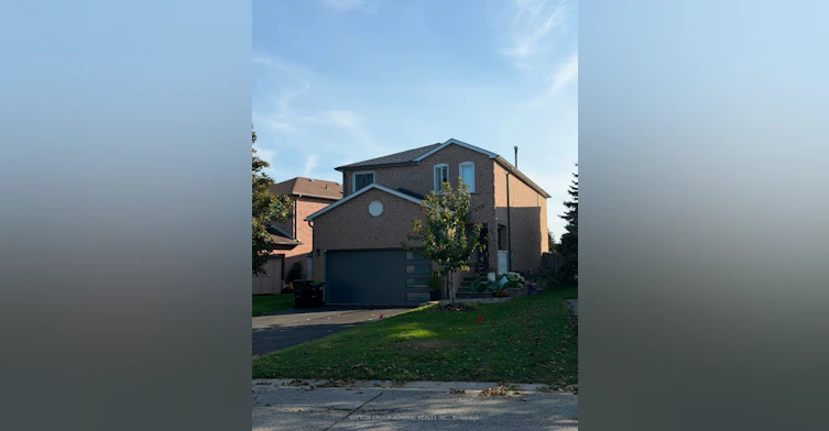 18 Wallace Drive, Barrie, ON, L4N 7E2 - 3