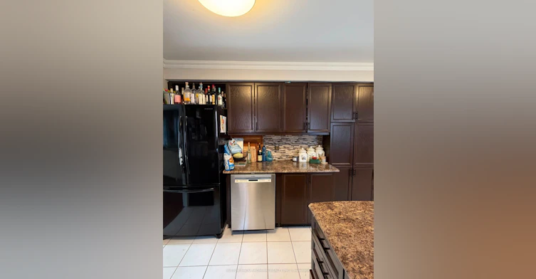 18 Wallace Drive, Barrie, ON, L4N 7E2 - 9