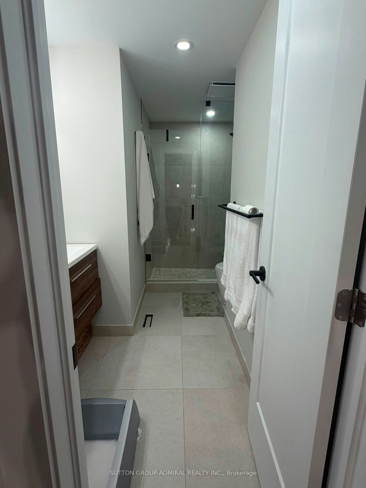 18 Wallace Drive, Barrie, ON, L4N 7E2 - 15
