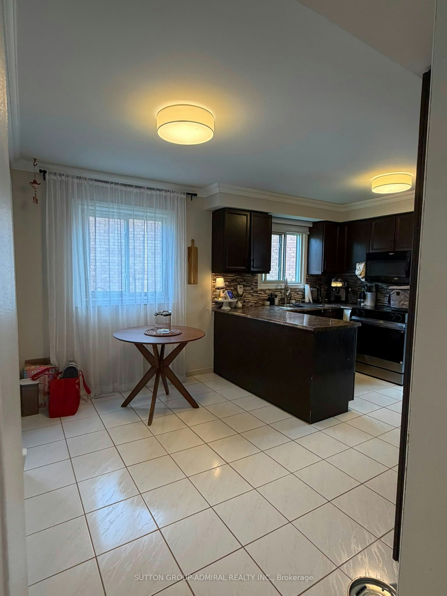 18 Wallace Drive, Barrie, ON, L4N 7E2 - 10