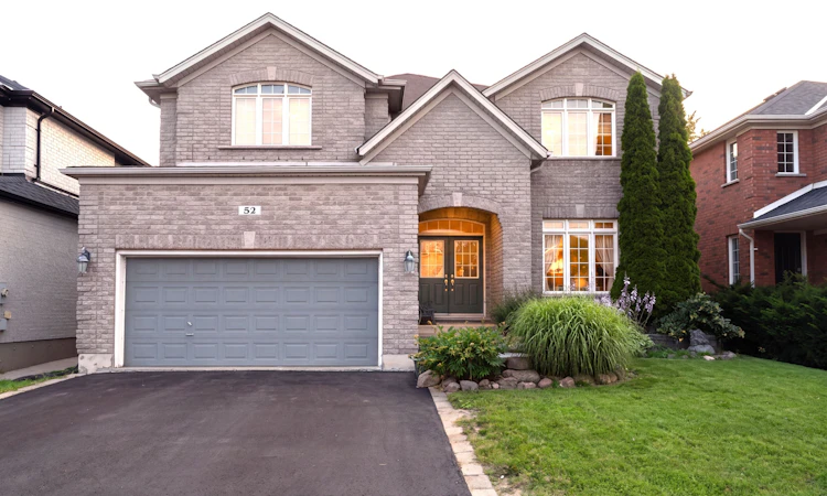 52 Prince William Way