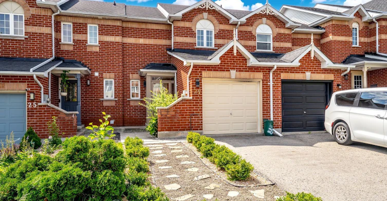 27 Gadwall Avenue, Barrie, ON, L4N 8X6