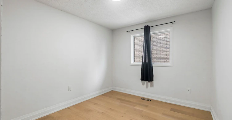 Main Floor-84 Irwin Drive, Barrie, ON, L4N 7A8 - 13