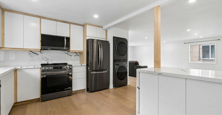 Main Floor-84 Irwin Drive, Barrie, ON, L4N 7A8 - 5