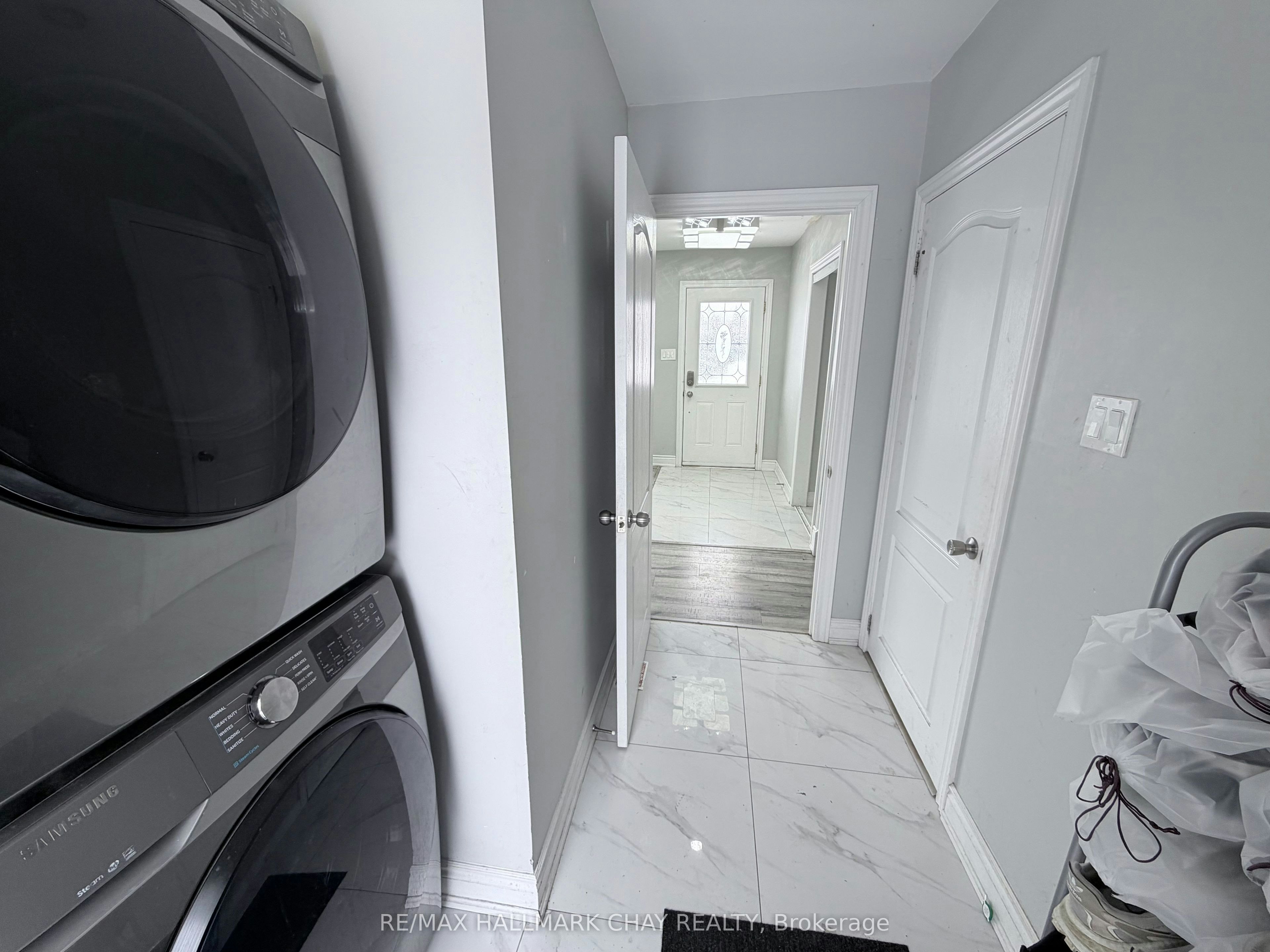 Main-152 Rose Street, Barrie, ON, L4M 2T7 - 9