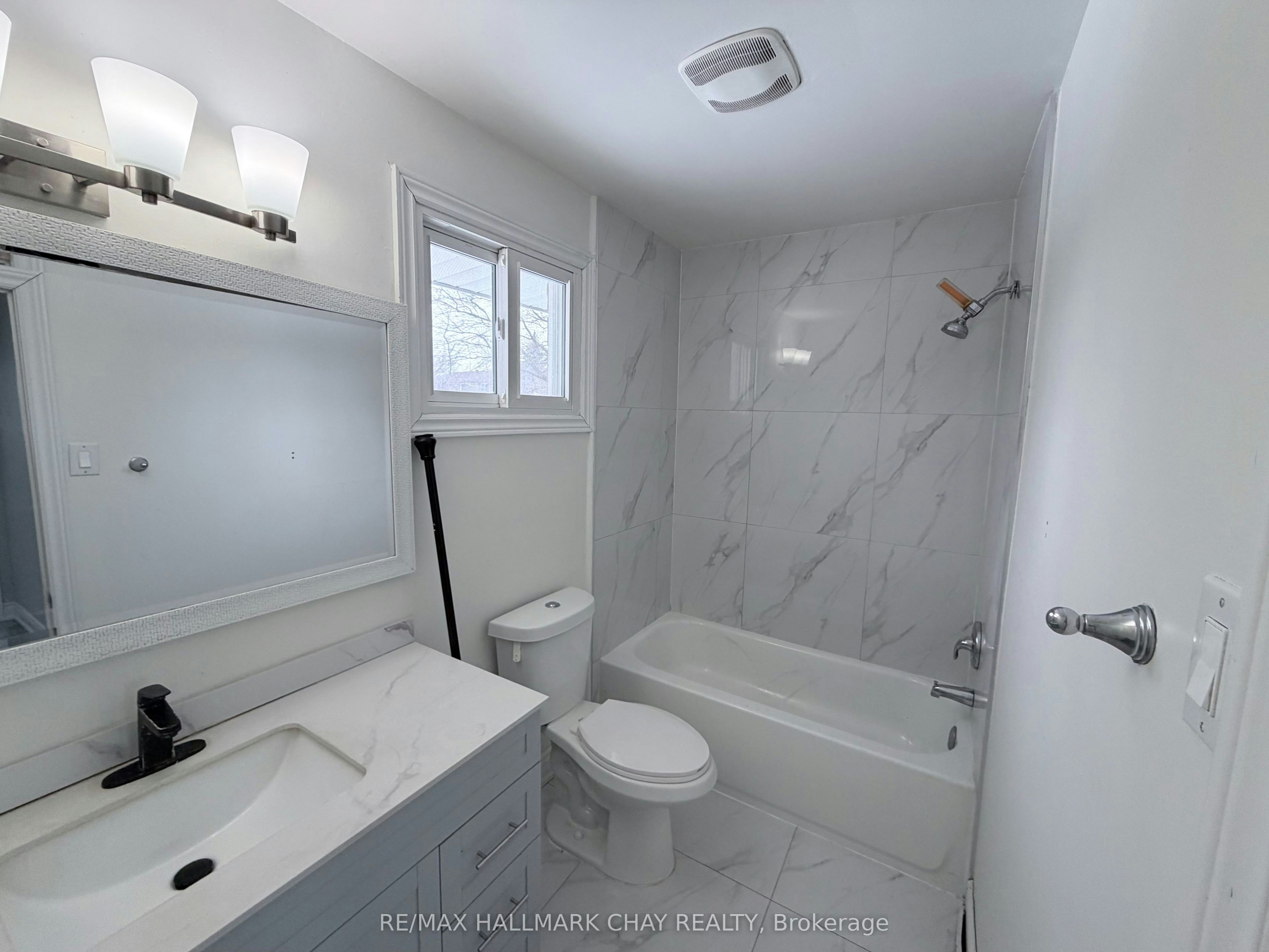 Main-152 Rose Street, Barrie, ON, L4M 2T7 - 10