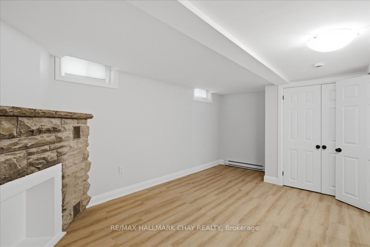 4-15 Parkside Drive, Barrie, ON, L4N 1W7 - 13