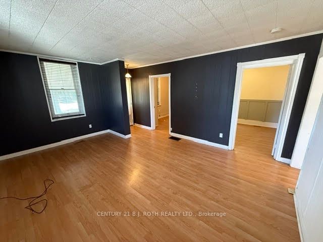 26 Caroline Street, Barrie, ON, L4N 2S3 - 3