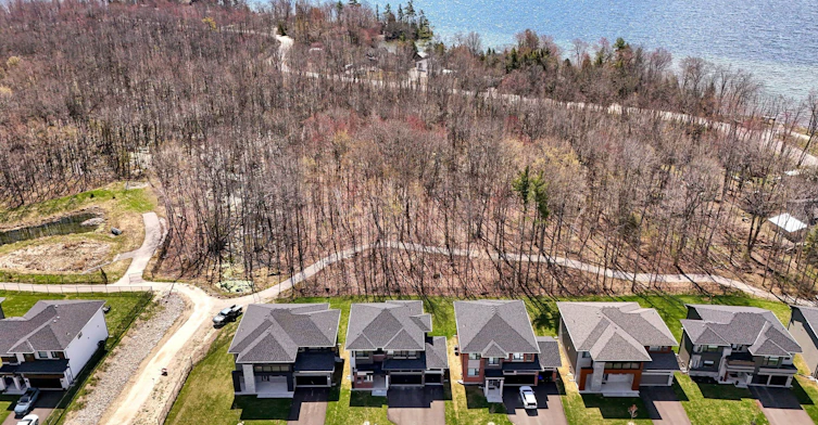 3169 Searidge Street, Severn, ON, L3V 0Y4 - 48