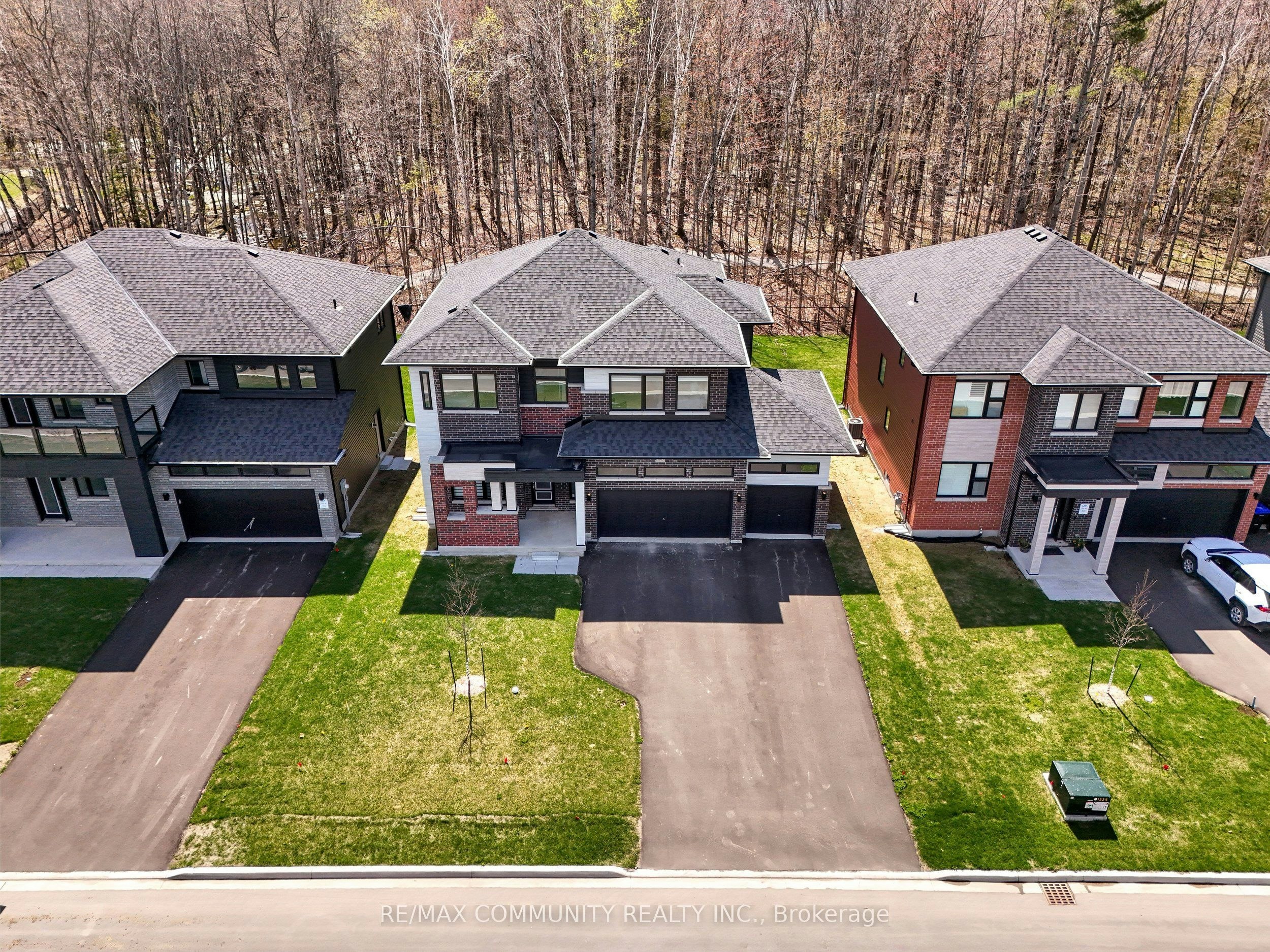 3169 Searidge Street, Severn, ON, L3V 0Y4 - 46