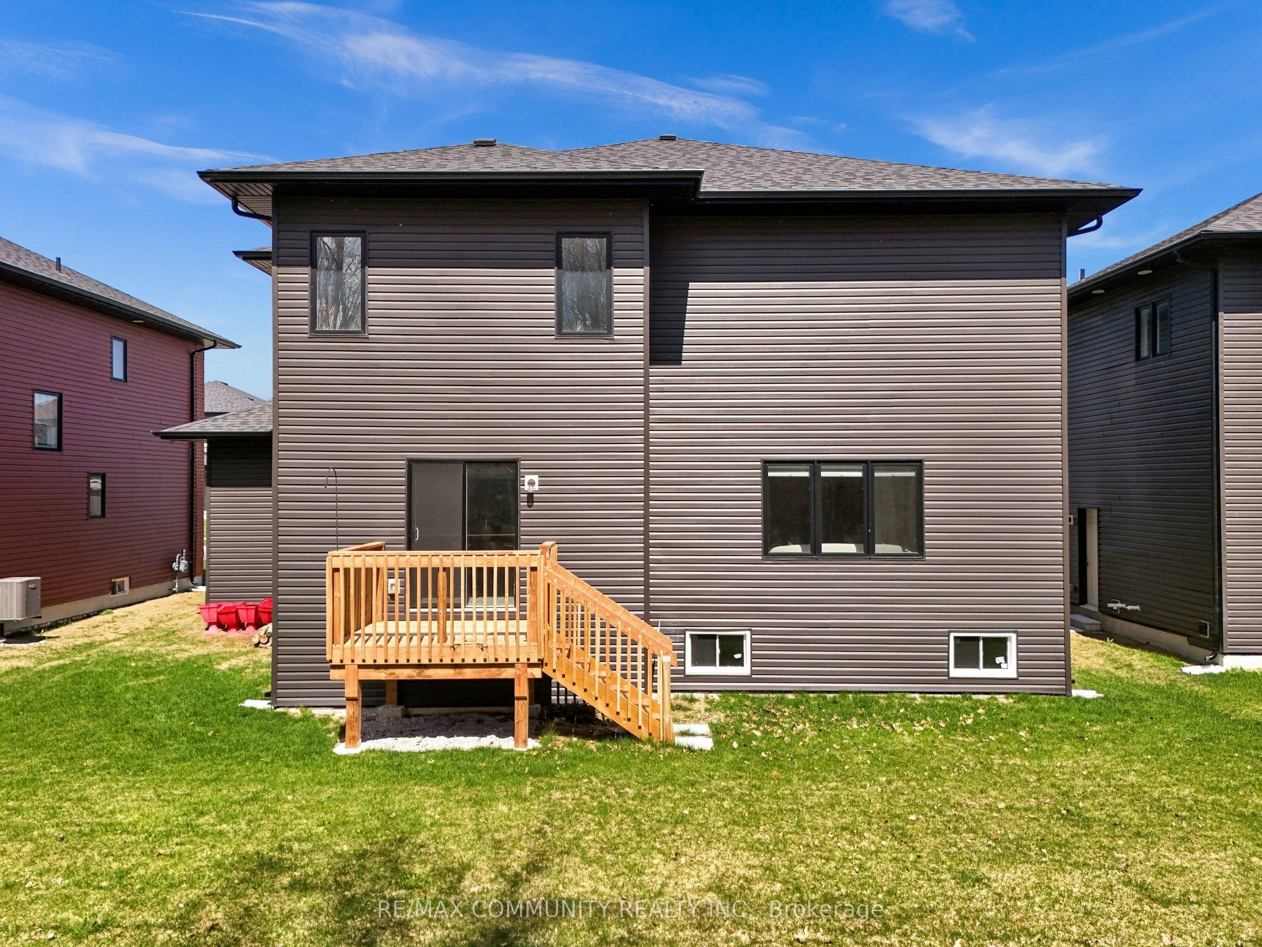 3169 Searidge Street, Severn, ON, L3V 0Y4 - 44