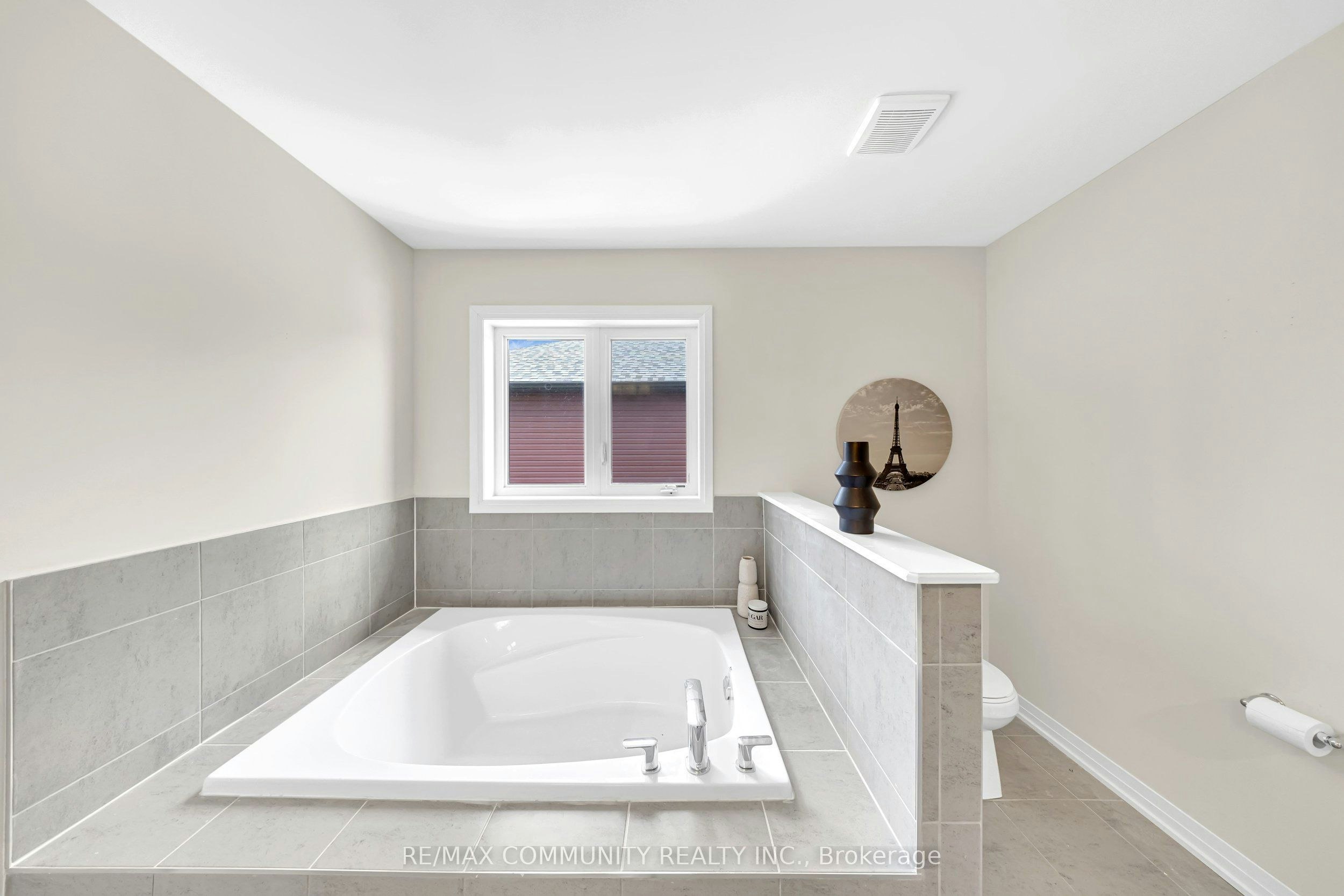 3169 Searidge Street, Severn, ON, L3V 0Y4 - 33