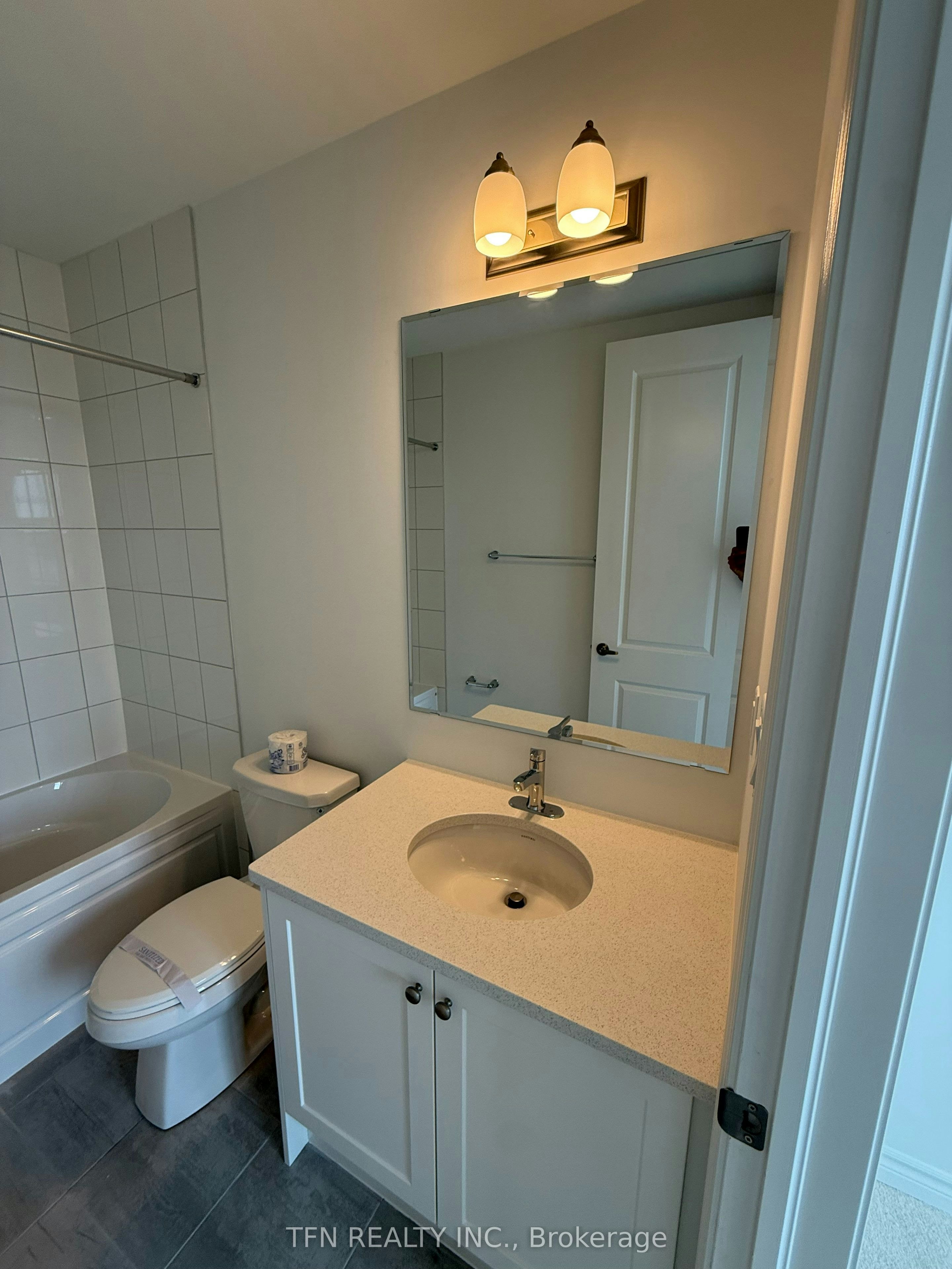 26 Pearen Lane N, Barrie, ON, L9J 0Z7 - 8