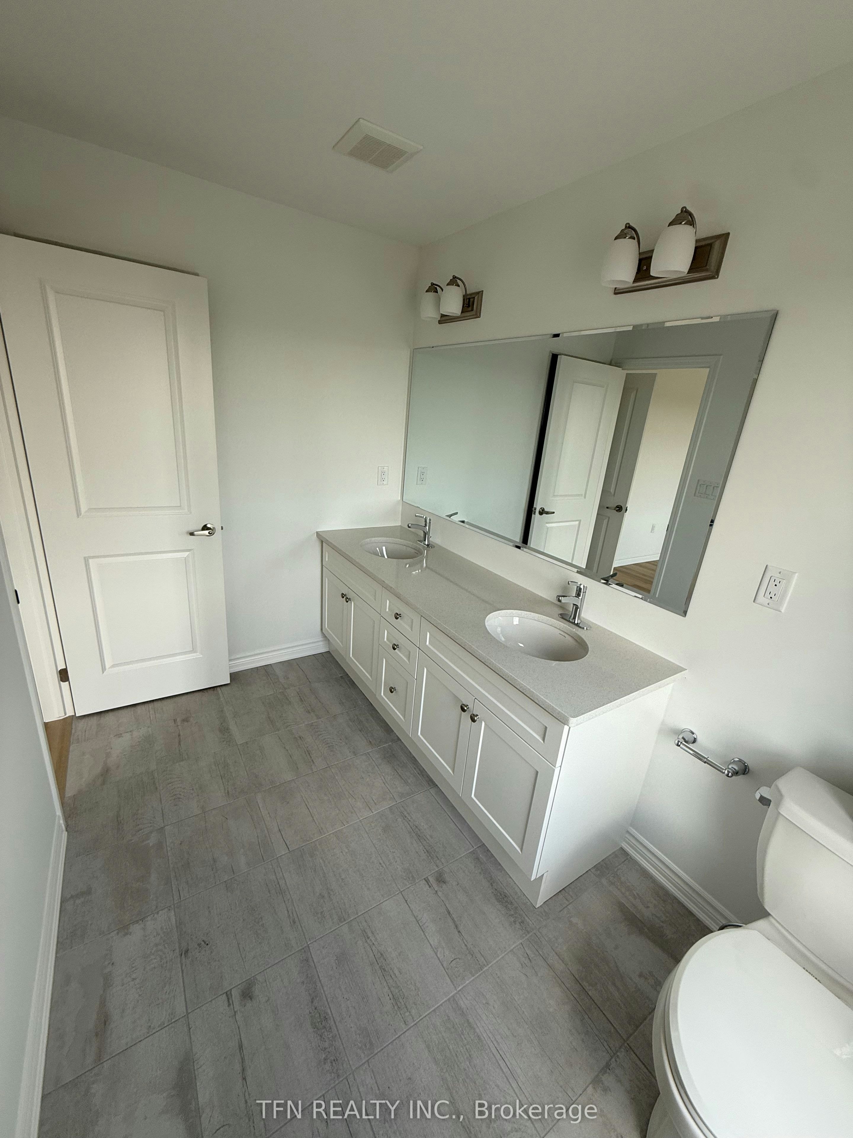 26 Pearen Lane N, Barrie, ON, L9J 0Z7 - 21