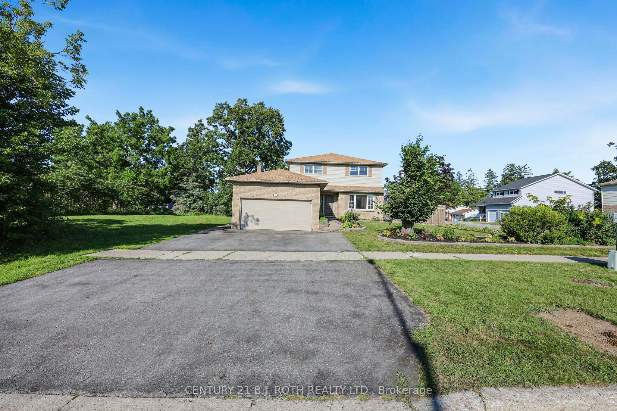 104 Woodside Drive, Orillia, ON, L3V 7N7