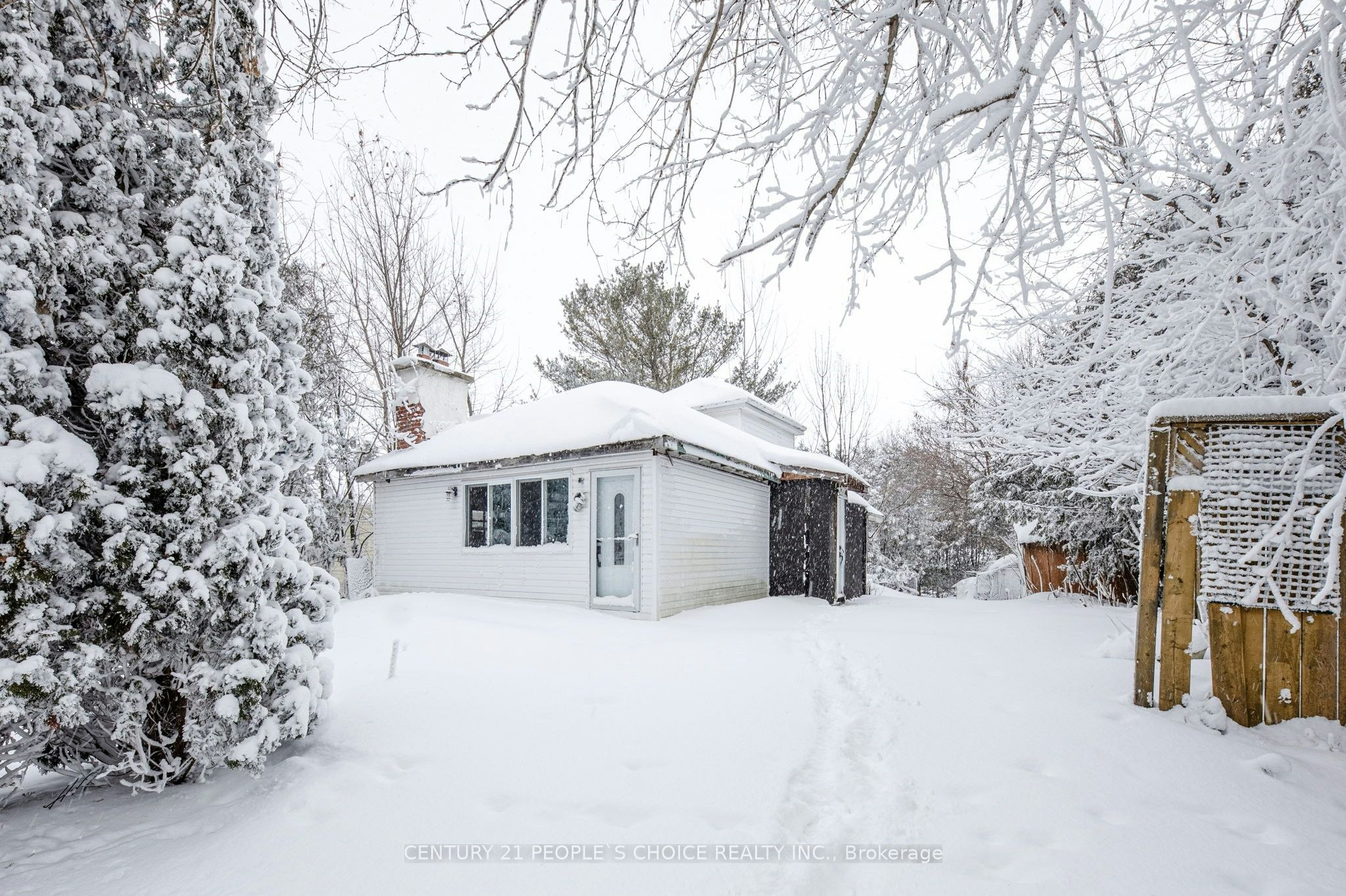 250 Kingfisher Avenue, Tay, ON, L0K 1R0