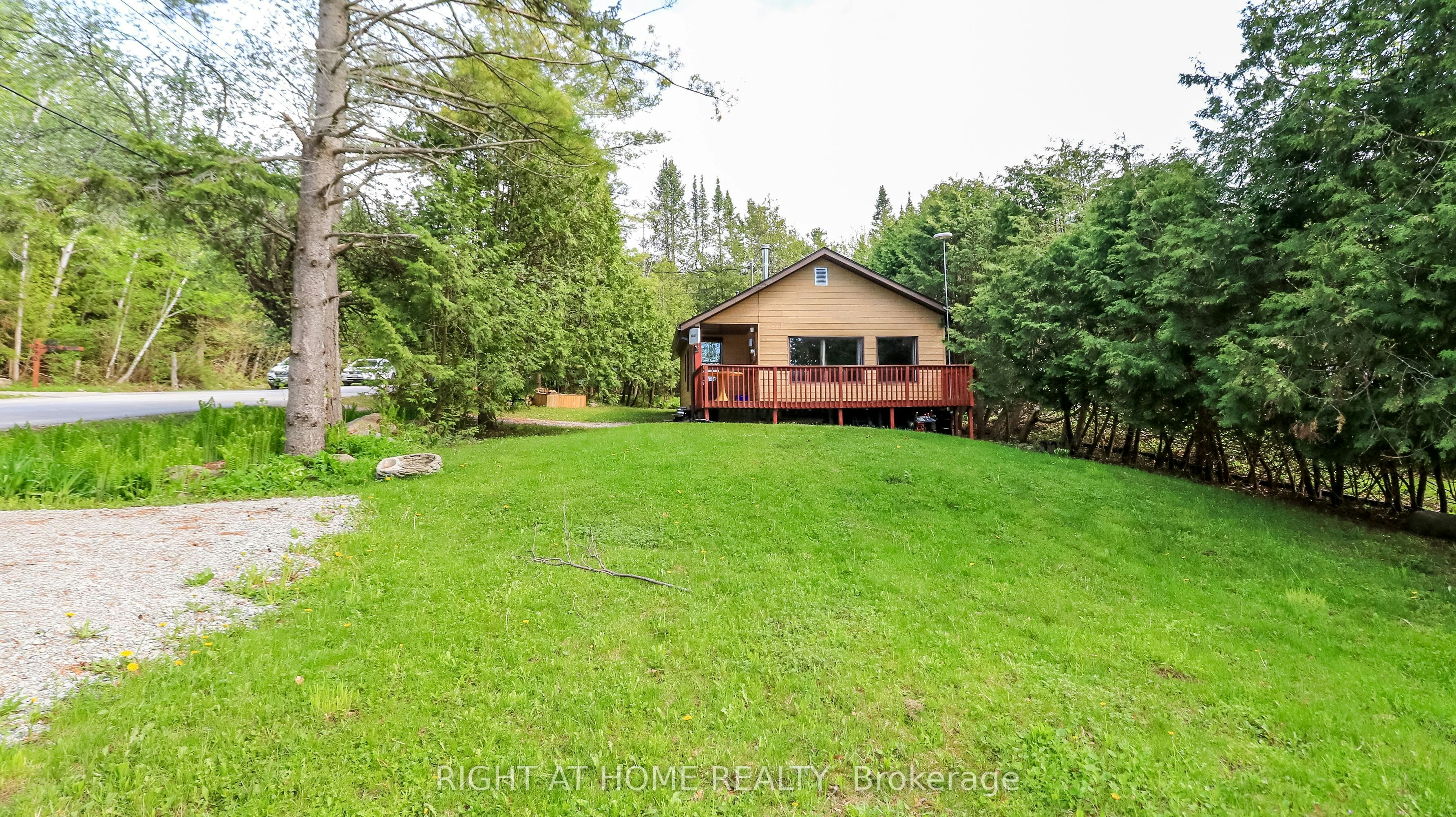 300 Albin Road, Tay, ON, L0K 2C0