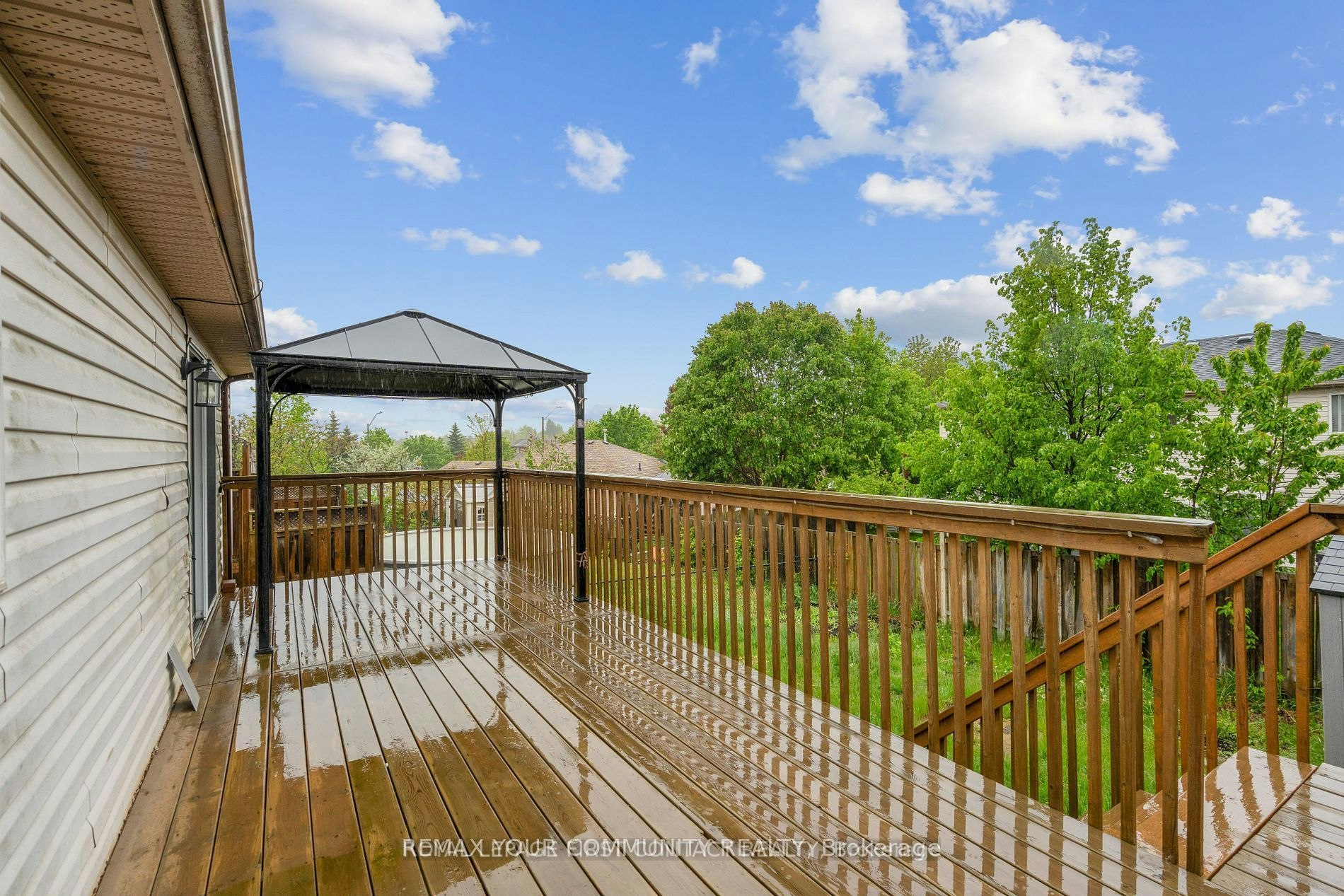 (main)-16 Waddington Crescent, Barrie, ON, L4N 8C8 - 3