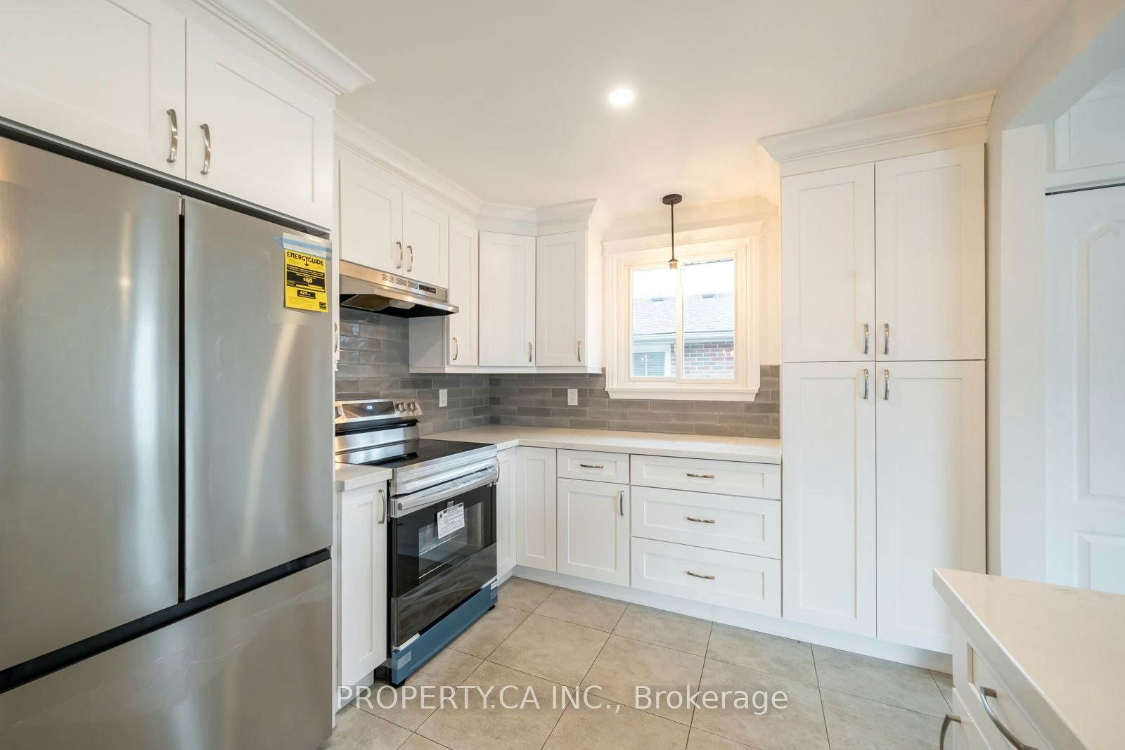 24 Thorncrest Road, Barrie, ON, L4N 3P9 - 11