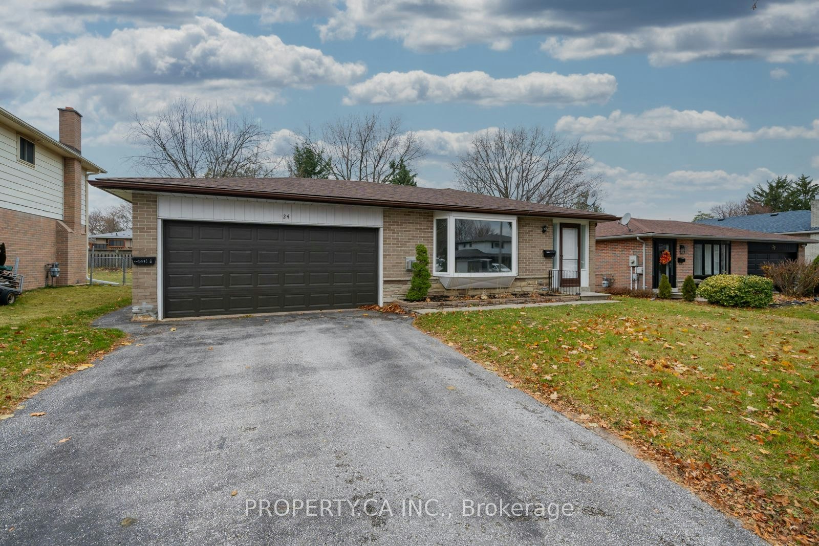 24 Thorncrest Road, Barrie, ON, L4N 3P9 - 2