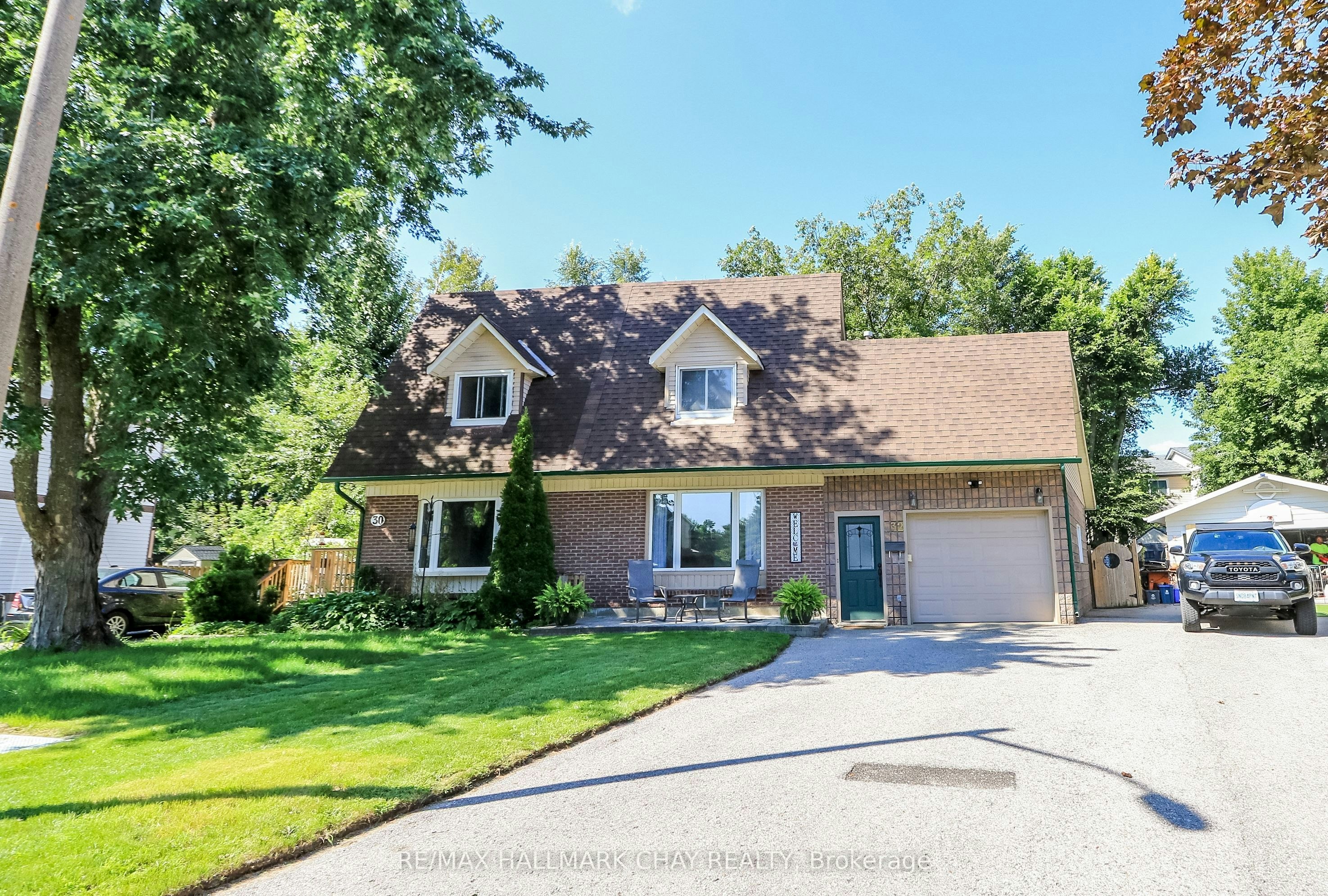 32 Wilde Place, Barrie, ON, L4N 4W7