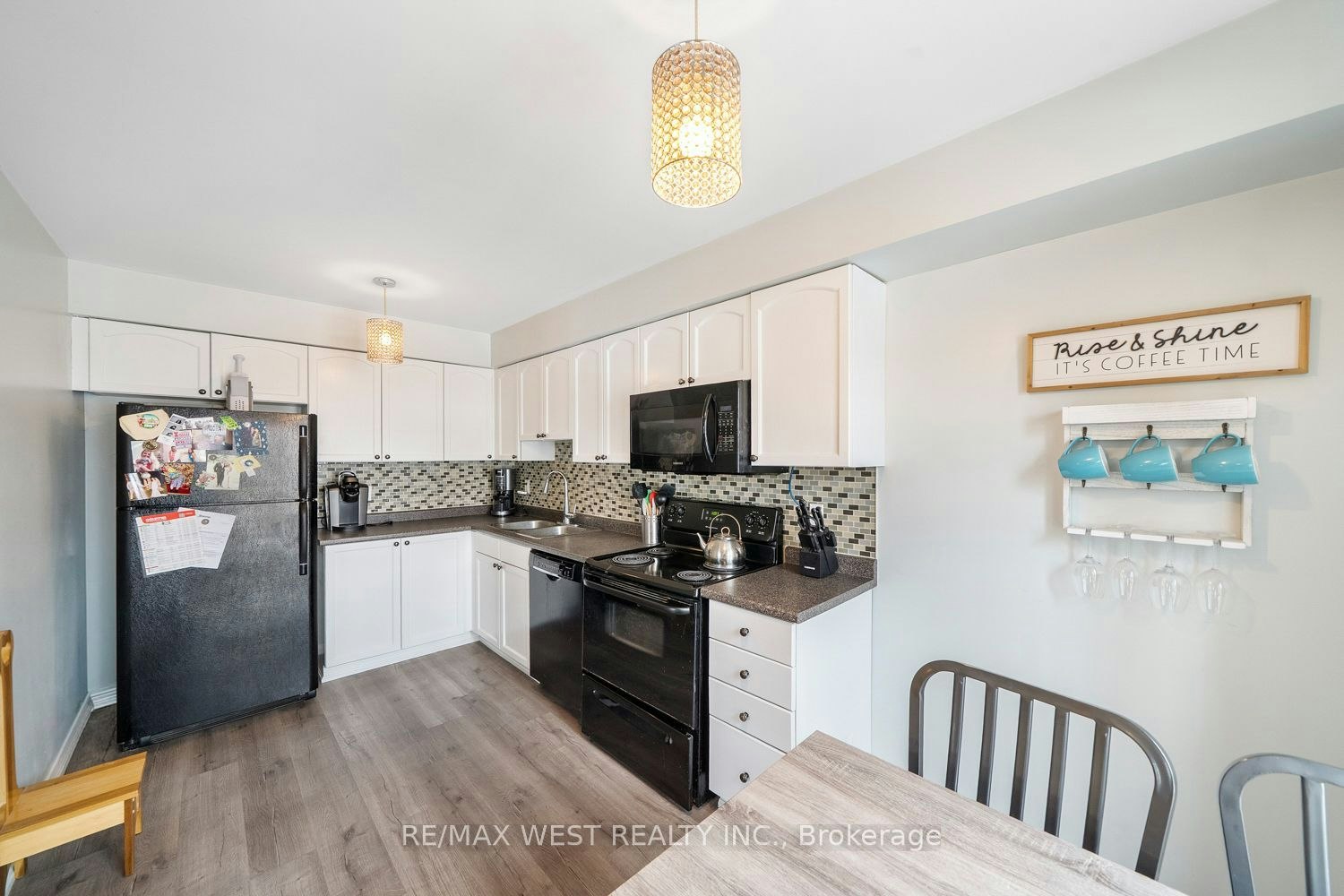4-17 Cheltenham Road, Barrie, ON, L4M 0E7 - 5