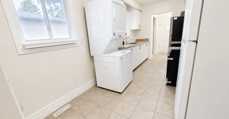 UPPER-88 B Bernick Drive, Barrie, ON, L4M 2V6 - 14